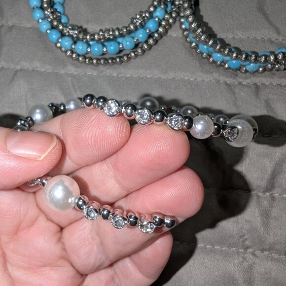 $1 with Bundle ~ Turquoise & Pearl Beaded Coil Bracelet Set 5198 - Picture 2 of 5